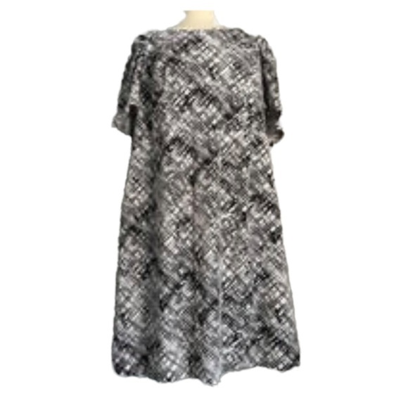 NWOT Roaman’s Jewel Neck A Line Dress Size 14 Black & White Short Sleeve Dress - Picture 6 of 8